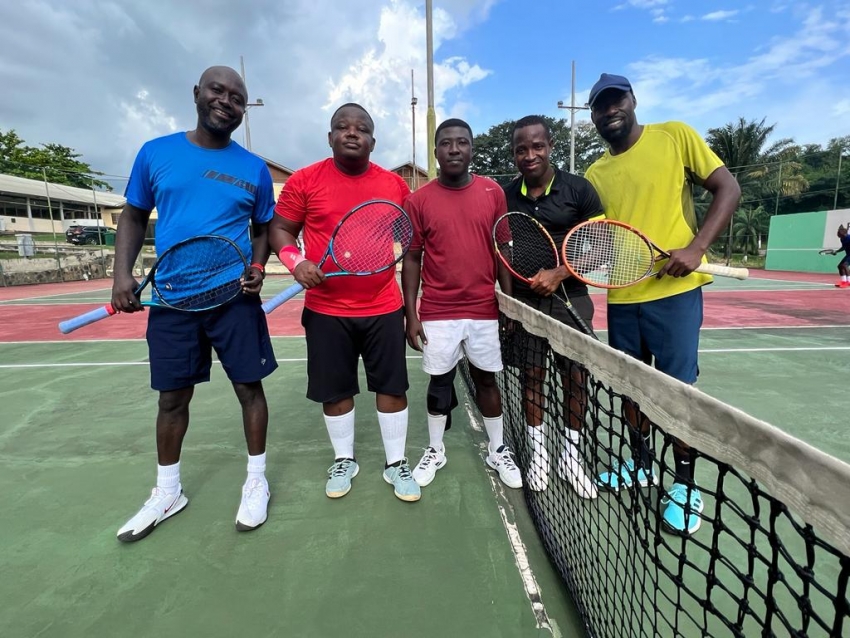VRA Tennis Club Beats 4 Garrisons Tennis Club