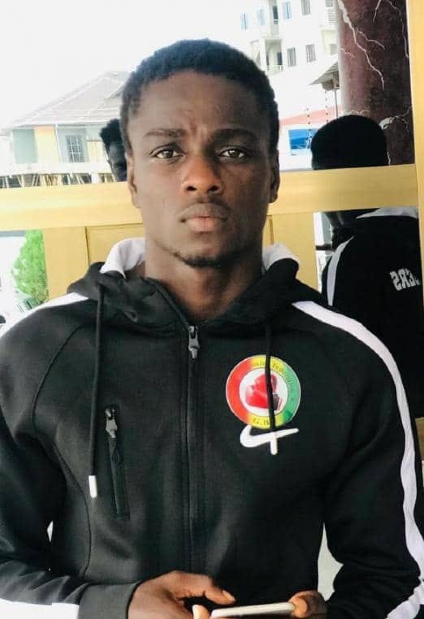 Abraham Mensah enters medals zone in boxing for Ghana